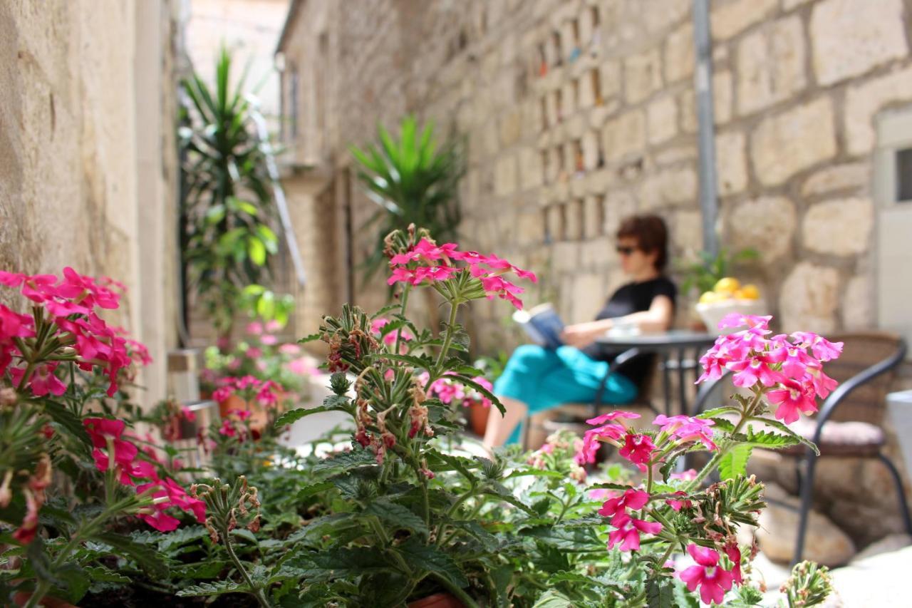 חוואר Street Garden Apartment מראה חיצוני תמונה