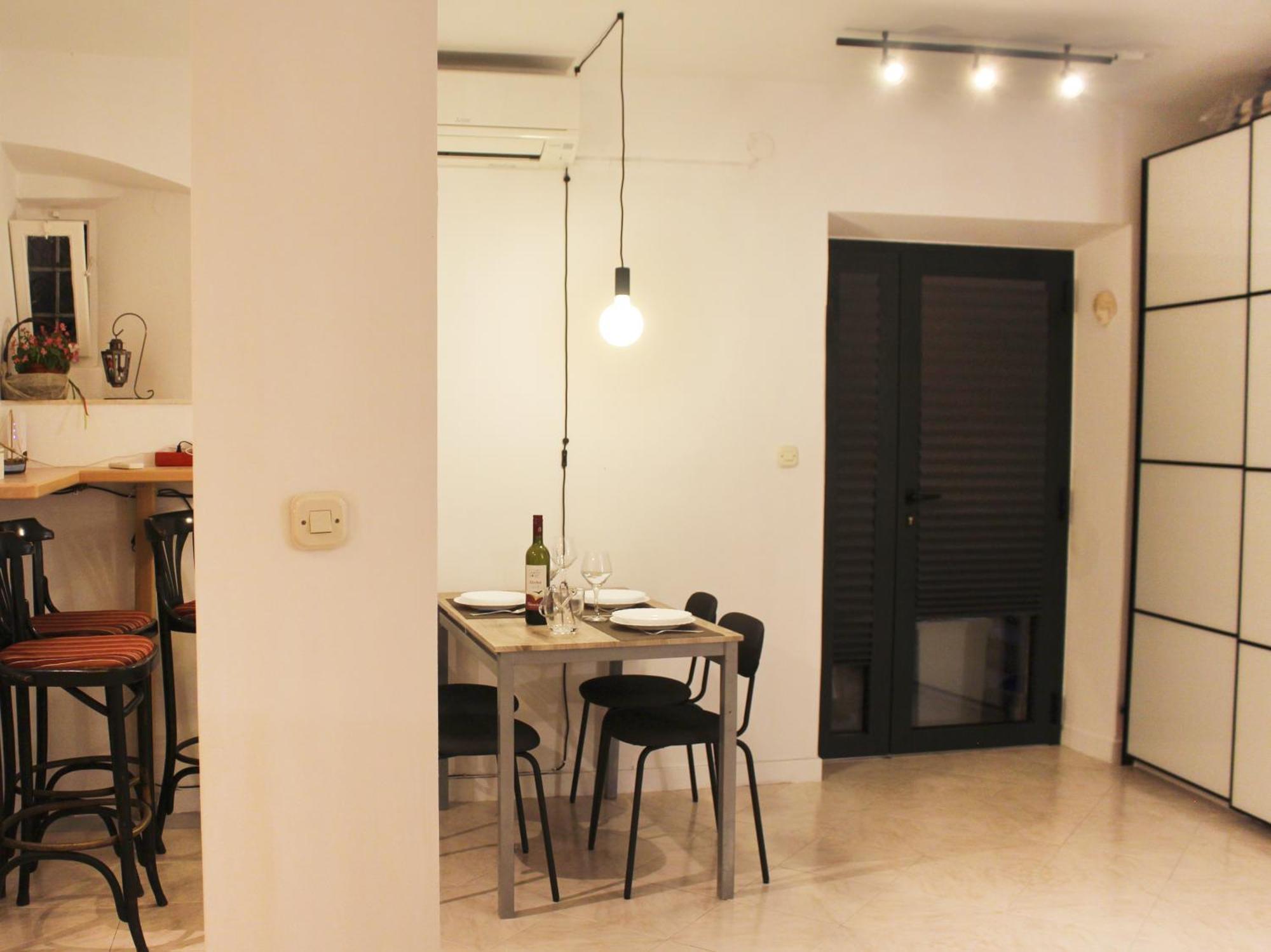 חוואר Street Garden Apartment מראה חיצוני תמונה