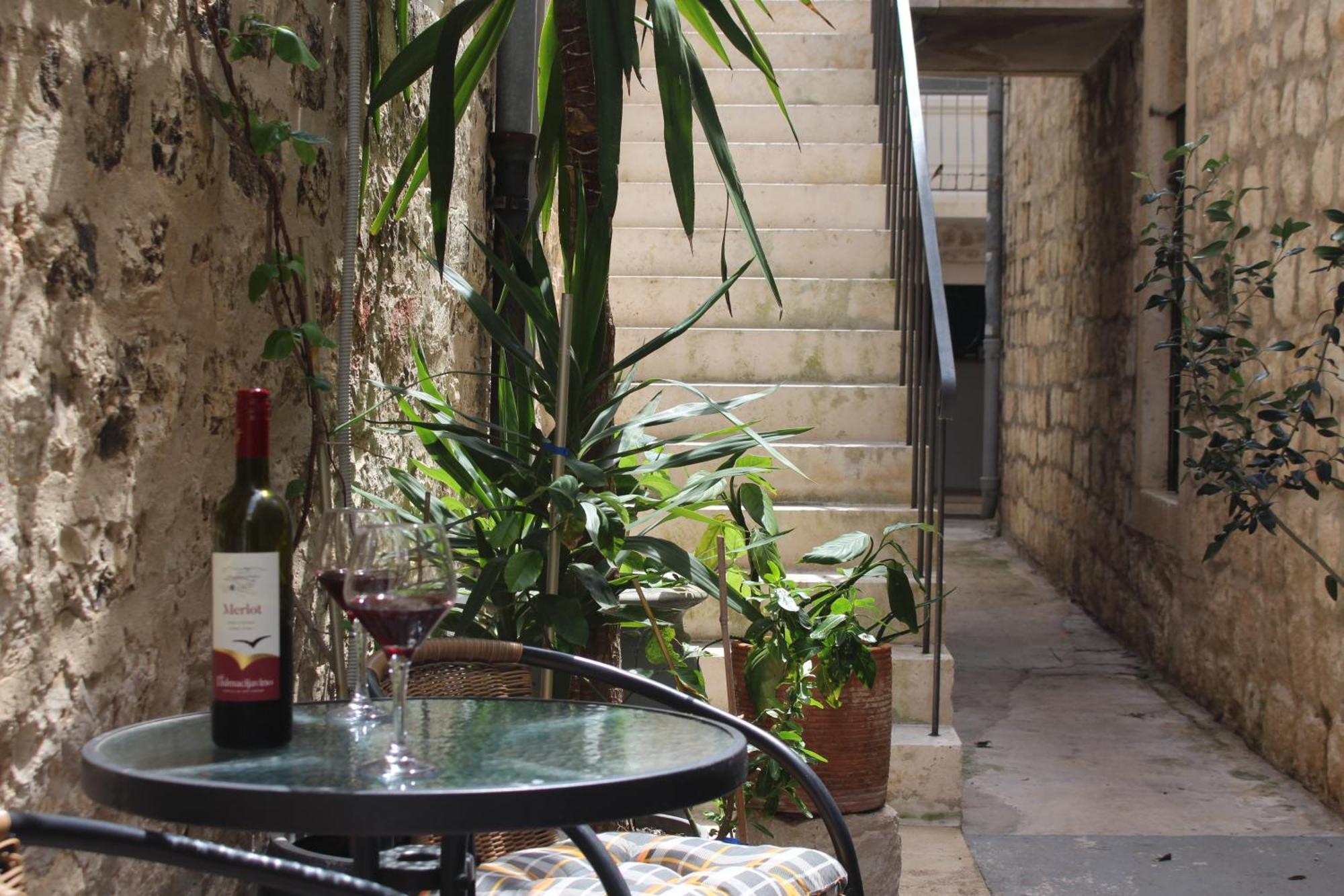 חוואר Street Garden Apartment מראה חיצוני תמונה