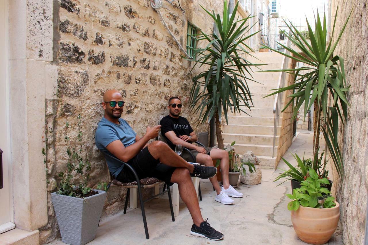 חוואר Street Garden Apartment מראה חיצוני תמונה